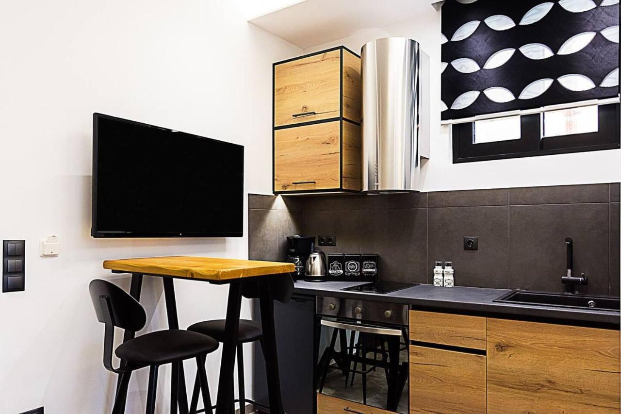 Emily In Athens - Central Design Awarded Flat Syntagma E3 Экстерьер фото