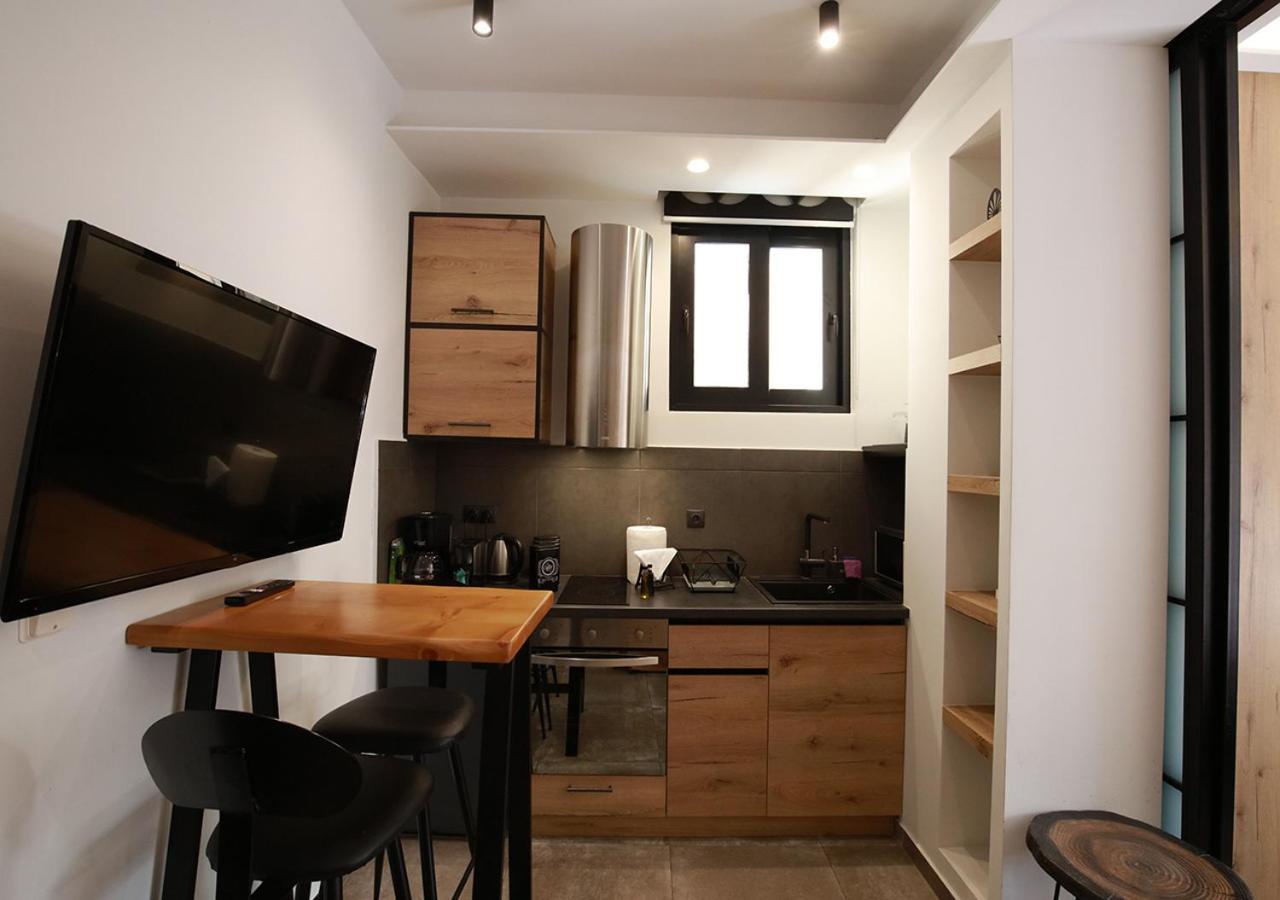 Emily In Athens - Central Design Awarded Flat Syntagma E3 Экстерьер фото